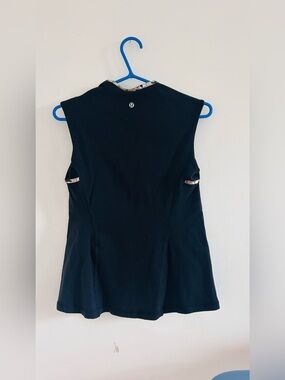 Lululemon Athletica Whisper Sleeveless Tank with Subtle Trim size 10